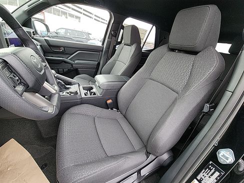 Used 2026 Toyota 4Runner SR5 AWD/4WD image 20
