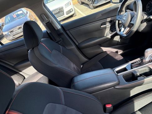 Used 2022 Nissan Sentra SR image 35