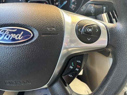 Used 2013 Ford Focus SE image 19
