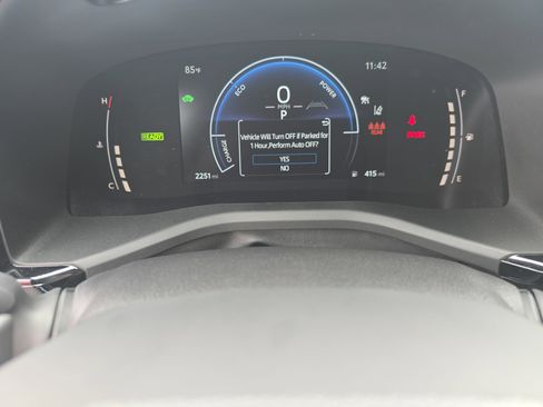 Used 2026 Toyota Camry SE FWD image 18