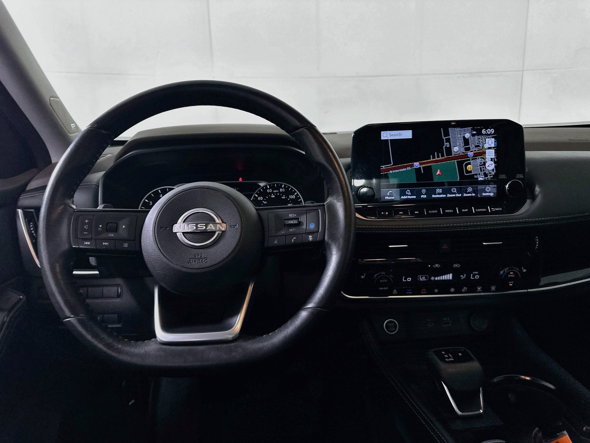 Used 2023 Nissan Rogue SL w/ SL Premium Package FWD image 17