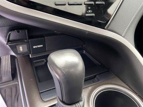 Used 2023 Toyota Camry XSE image 22