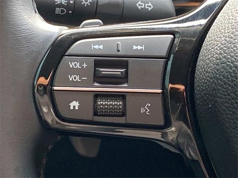 Used 2023 Honda Pilot EX-L image 19