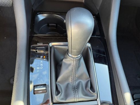 Certified 2025 MAZDA MAZDA3 s image 18