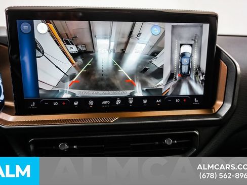 Used 2025 Ford Bronco Sport Outer Banks w/ Outer Banks Tech Package+ AWD/4WD image 34