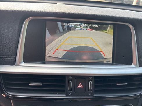 Used 2020 Kia Optima S FWD image 12