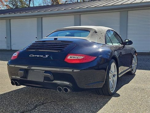 Used 2010 Porsche 911 Carrera S image 7
