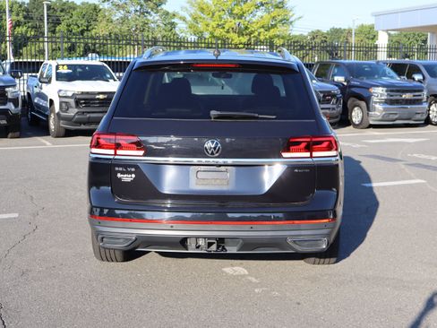 Used 2023 Volkswagen Atlas SEL AWD/4WD image 20