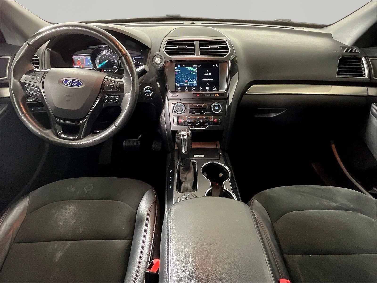 Used 2018 Ford Explorer XLT w/ Equipment Group 202A AWD/4WD image 7