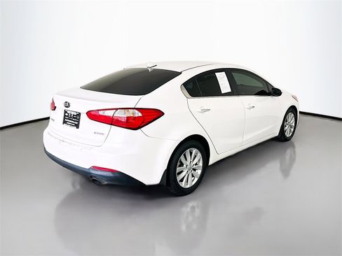 Used 2015 Kia Forte EX image 7