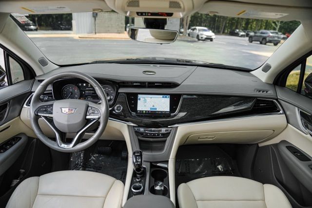 Used 2020 Cadillac XT6 Premium Luxury AWD/4WD image 25
