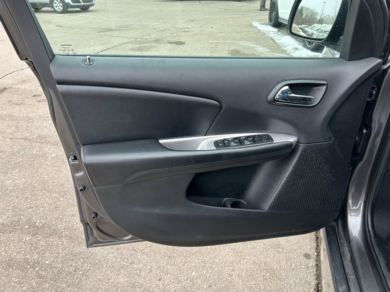 Used 2018 Dodge Journey SE FWD image 15