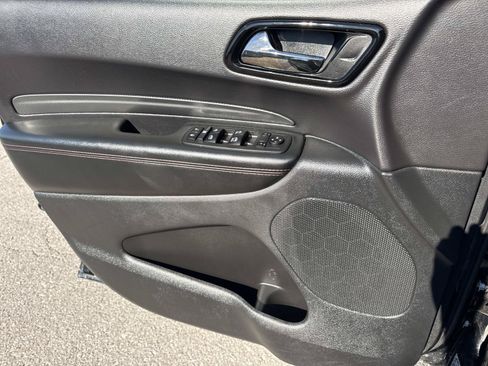 Certified 2025 Dodge Durango GT AWD/4WD image 13
