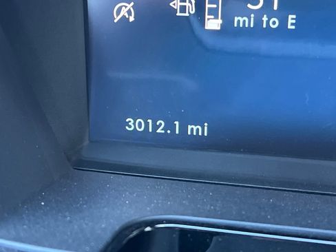 Used 2025 Lincoln Corsair FWD w/ Equipment Group 101A image 27