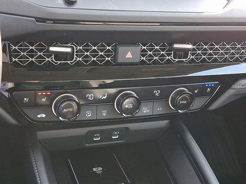 Used 2023 Honda Accord Touring image 17