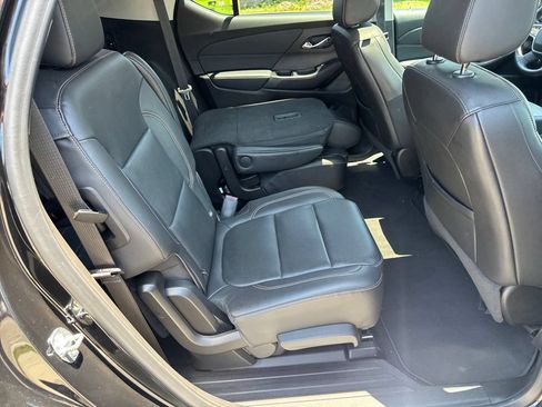 Used 2021 Chevrolet Traverse Premier w/ Redline Edition FWD image 42