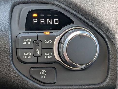 New 2026 RAM 1500 Big Horn AWD/4WD image 29
