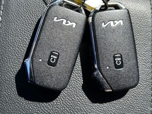 Used 2023 Kia Sportage EX FWD image 20