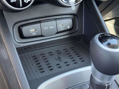 New 2026 Hyundai Venue SEL image 21