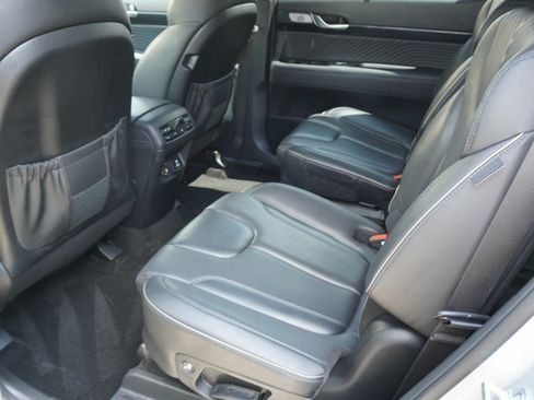 Used 2023 Hyundai Palisade Calligraphy w/ Cargo Package FWD image 13