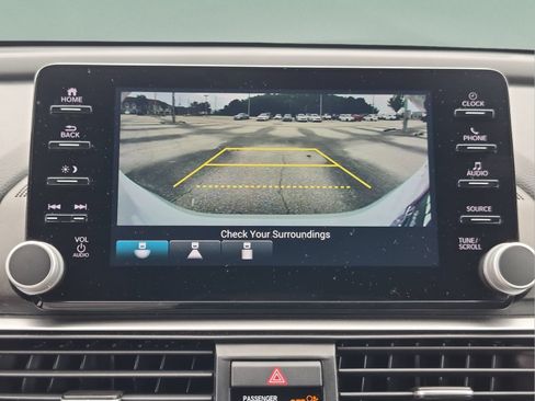 Used 2022 Honda Accord Sport image 25