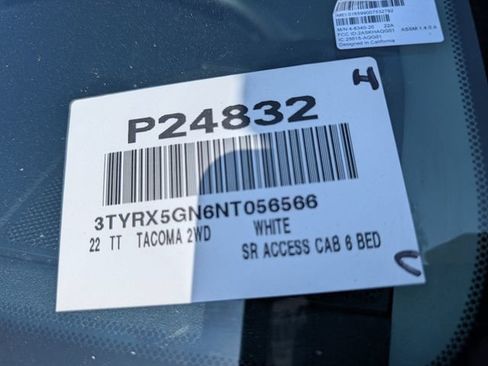 Used 2022 Toyota Tacoma SR RWD image 30