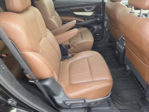 Used 2020 Subaru Ascent Touring w/ Popular Package #2A image 31