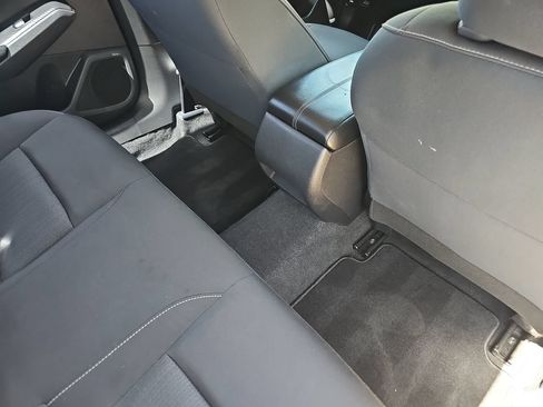 Used 2024 Nissan Altima 2.5 S FWD image 11