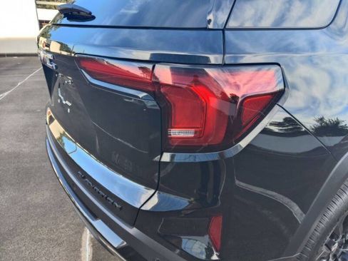 Used 2026 GMC Terrain Elevation w/ Black Edition image 15