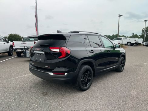 Used 2024 GMC Terrain AT4 AWD/4WD image 5