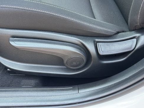 Used 2023 Kia Forte LXS w/ LXS Technology Package FWD image 15