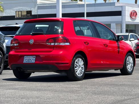 Used 2013 Volkswagen Golf 4-Door FWD image 3