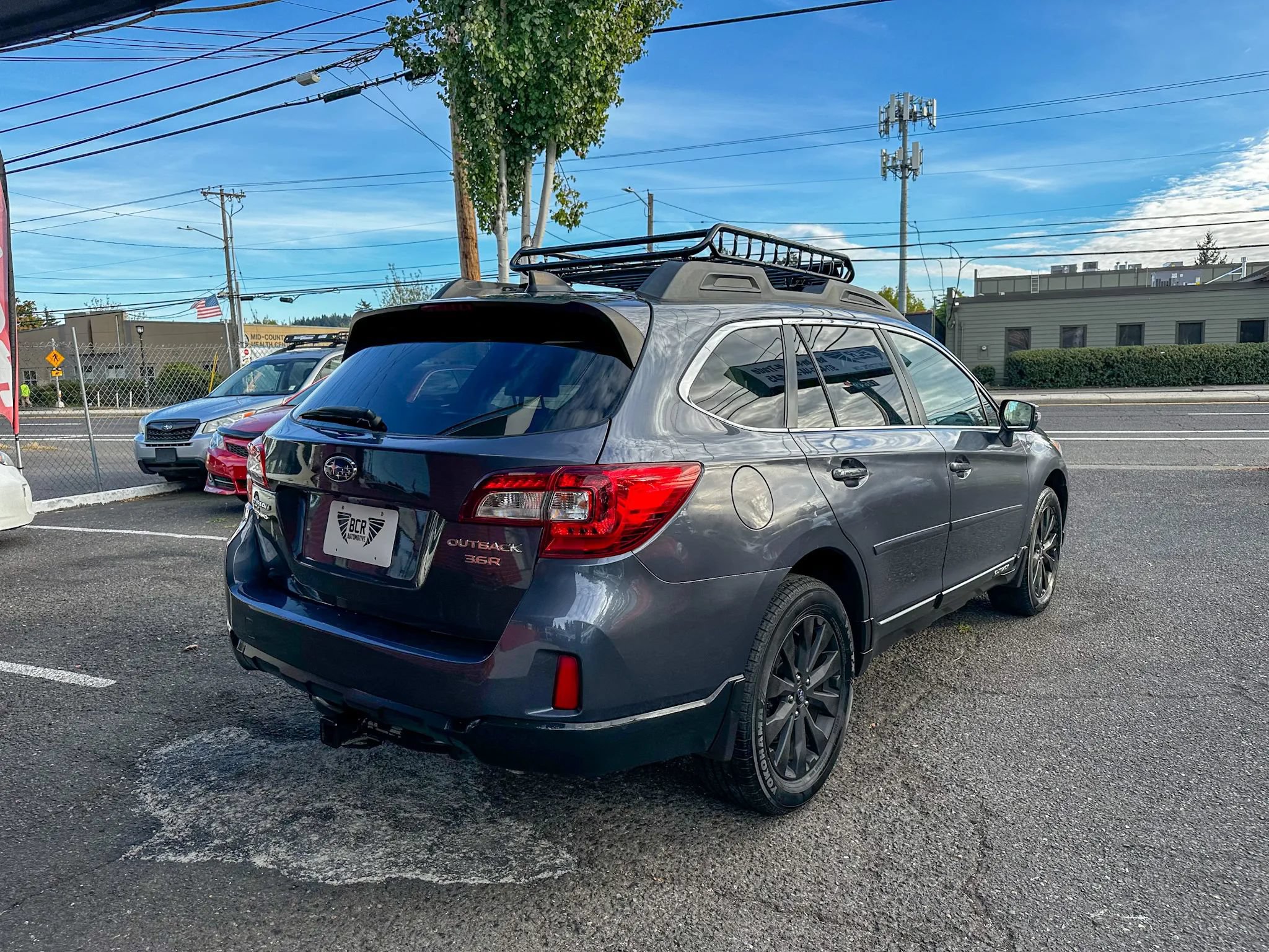 Used 2016 Subaru Outback 3.6R Limited AWD/4WD image 5