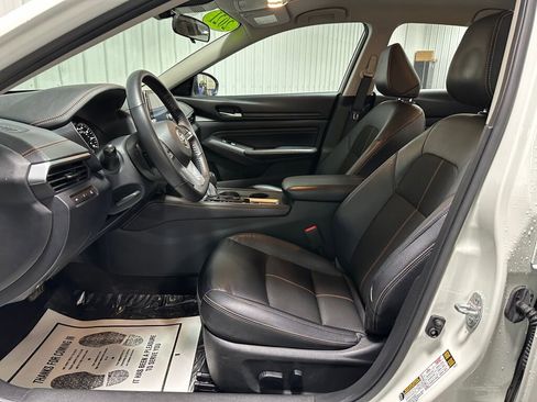 Used 2021 Nissan Altima 2.5 SR image 9