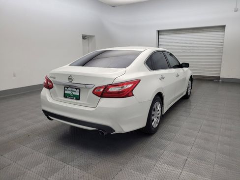 Used 2017 Nissan Altima 2.5 S w/ Power Driver Seat Package FWD image 9