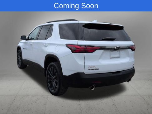 Used 2023 Chevrolet Traverse RS w/ LPO, Floor Liner Package FWD image 4
