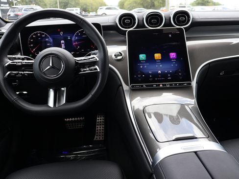 Certified 2026 Mercedes-Benz GLC 300 image 21