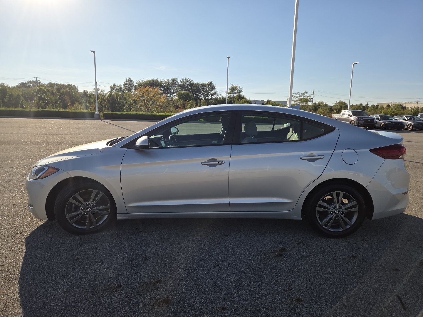 Used 2017 Hyundai Elantra SE w/ SE A/T Tech Package 03 FWD image 12