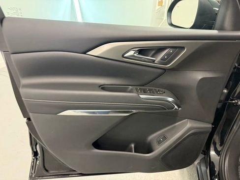 New 2026 Chevrolet Traverse LT w/ Driver Confidence Package image 14