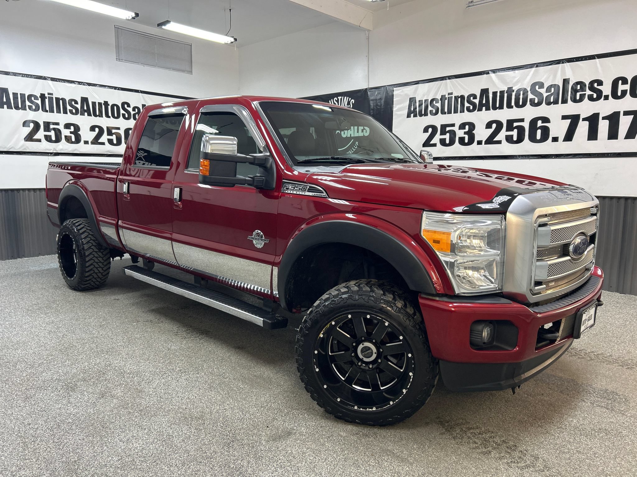 Used 2014 Ford F350 Platinum w/ Platinum Package AWD/4WD image 1