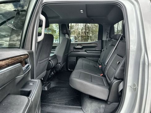 Certified 2024 GMC Sierra 1500 Elevation image 25