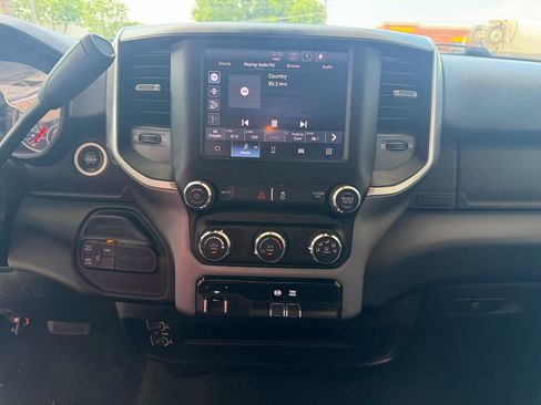 Used 2024 RAM 3500 Big Horn AWD/4WD image 22