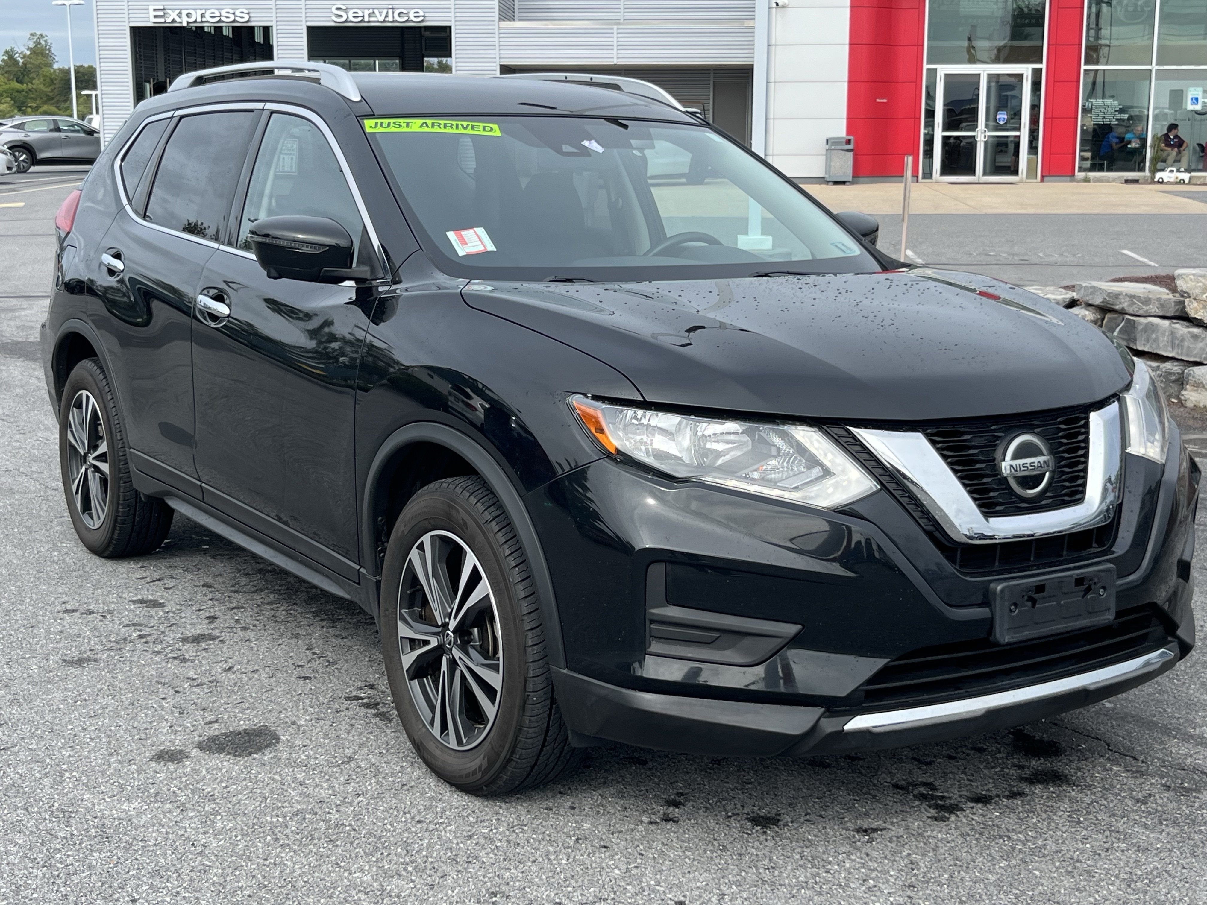 Used 2019 Nissan Rogue SV w/ Premium Package AWD/4WD image 1