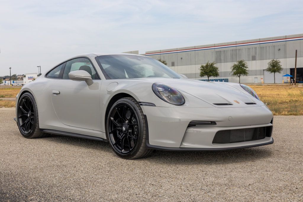 Used 2026 Porsche 911 Carrera RWD image 1