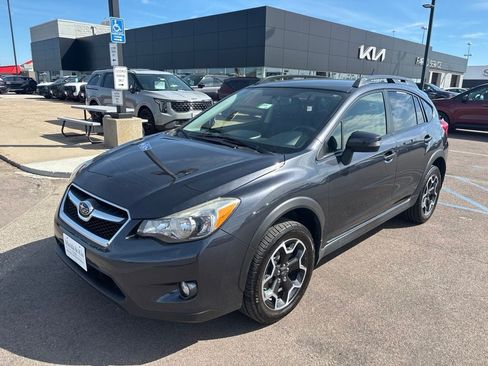 Used 2015 Subaru Crosstrek 2.0i Limited w/ Popular Package #2 AWD/4WD image 1