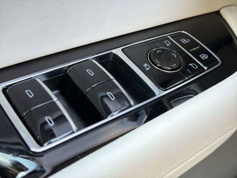 New 2026 Cadillac Vistiq Luxury AWD/4WD image 13