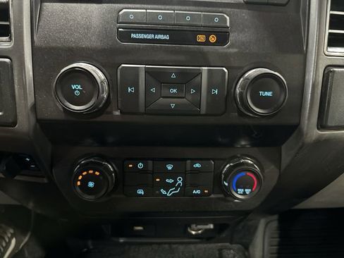 Used 2019 Ford F250 XLT w/ Snow Plow Prep Package image 20