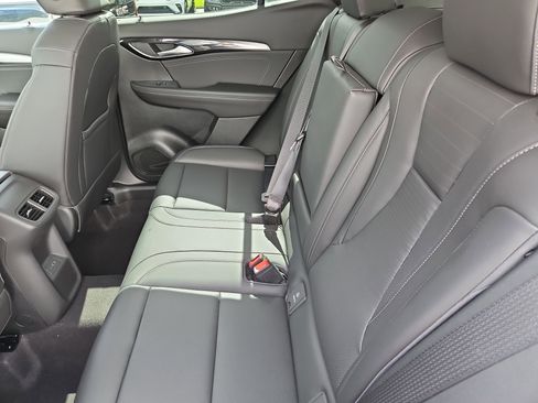 New 2025 Buick Envision Preferred image 14