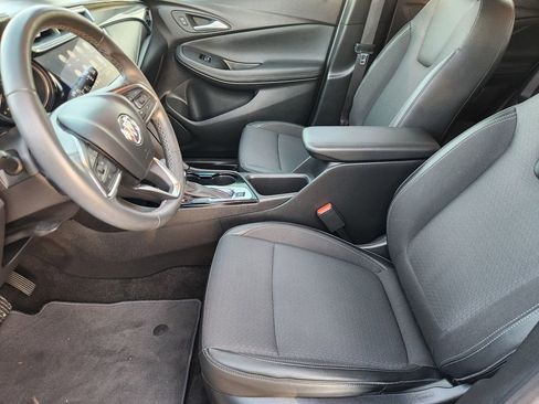 Used 2022 Buick Encore GX Select image 12