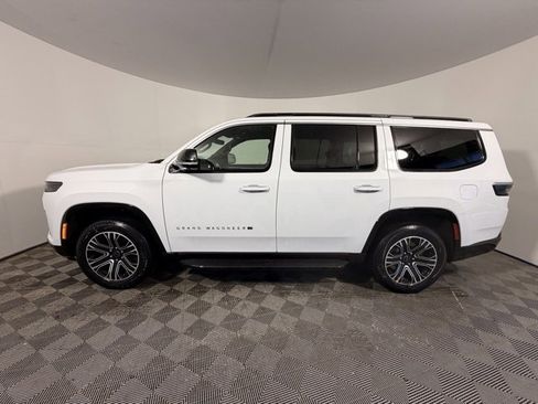 New 2026 Jeep Grand Wagoneer 4WD w/ Premium Group I image 5